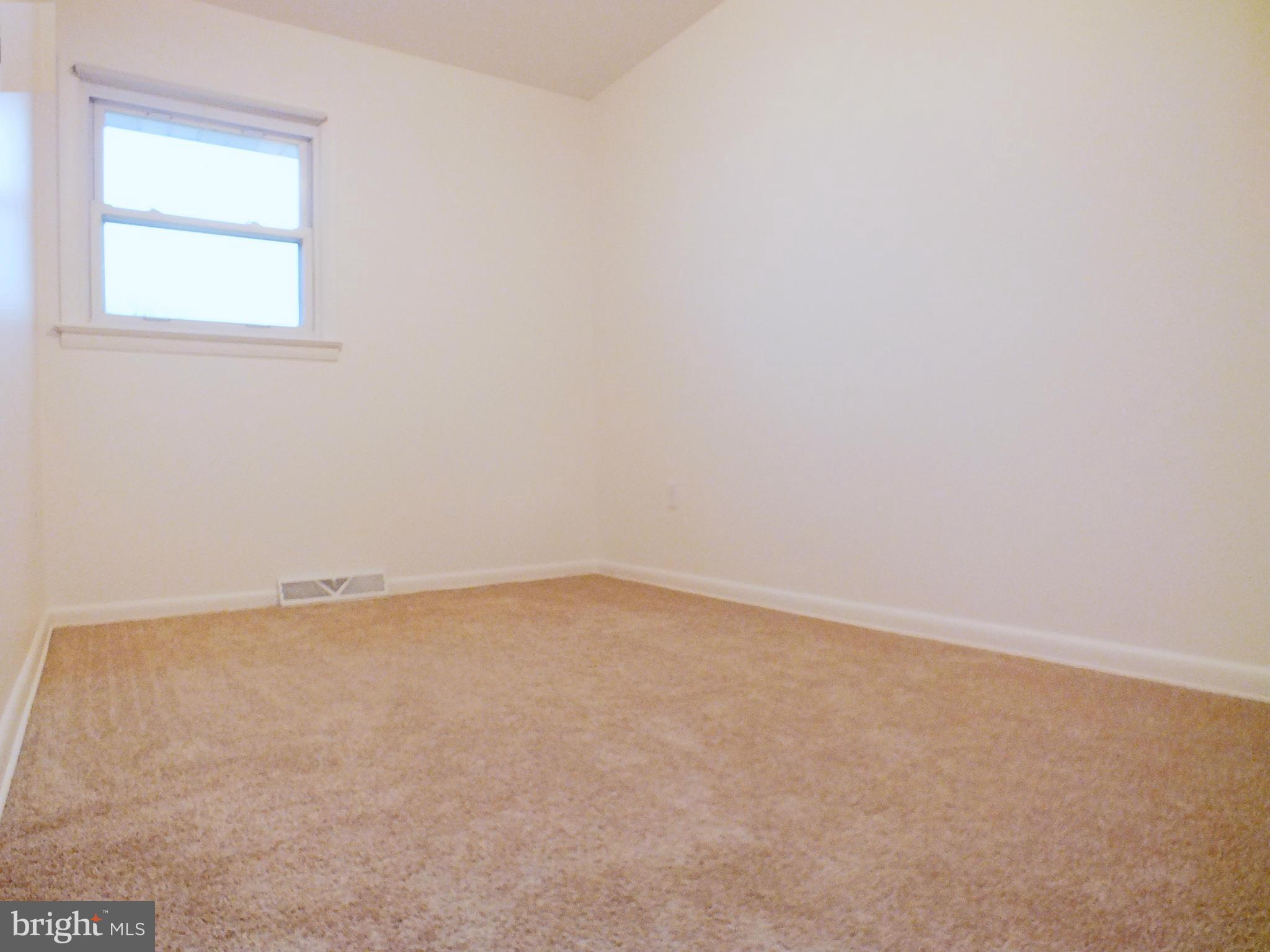 3546 Basler Road Hampstead, MD 21074 - Photo 19 of 30 Bedroom 3, View 1