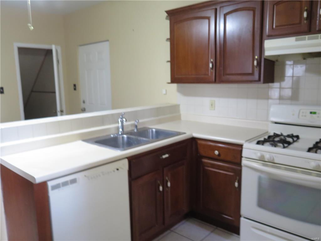 3644 Edmundson Road St. Louis, MO 63114 - Photo 15 of 33 Gallery Image 15