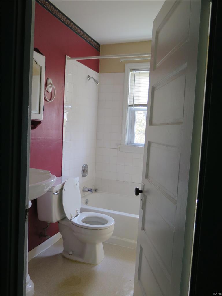 3644 Edmundson Road St. Louis, MO 63114 - Photo 23 of 33 Gallery Image 23