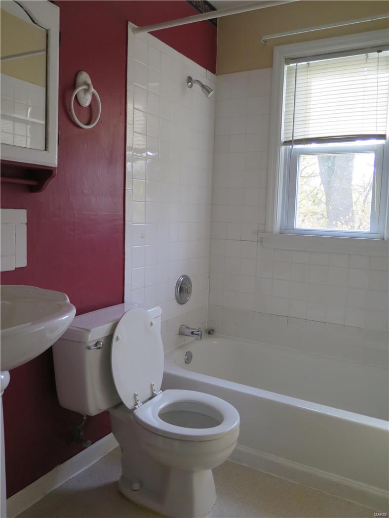 3644 Edmundson Road St. Louis, MO 63114 - Photo 24 of 33 Gallery Image 24