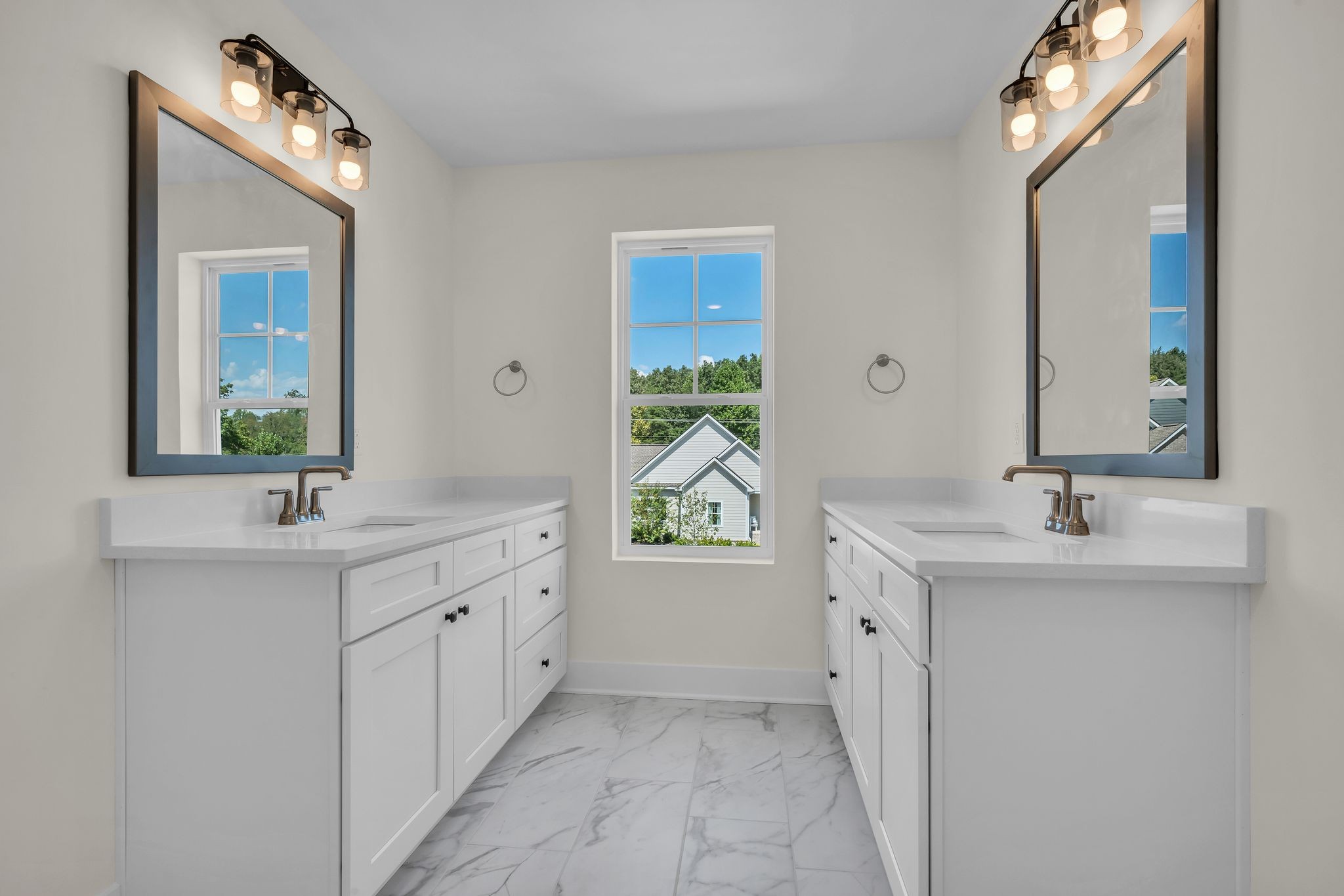 1026 Sycamore Ridge East Burns, TN 37029 - Photo 18 of 29 Gallery Image 18
