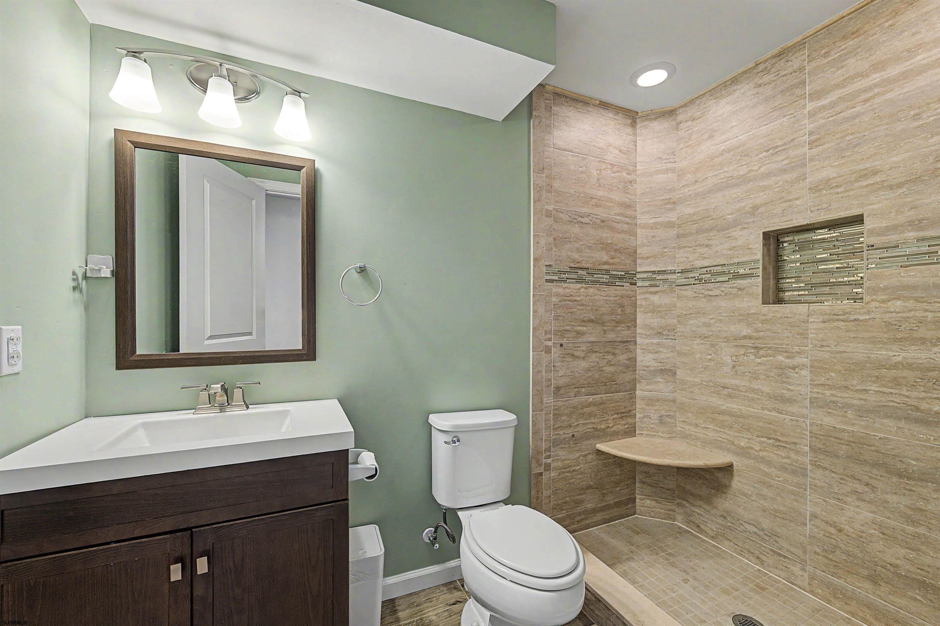 39 Shoreline Road Egg Harbor Township, NJ 08234 - Photo 27 of 33
