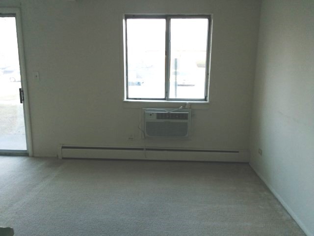 918 Ridge Square, Unit 108 Elk Grove Village, IL 60007 - Photo 6 of 6