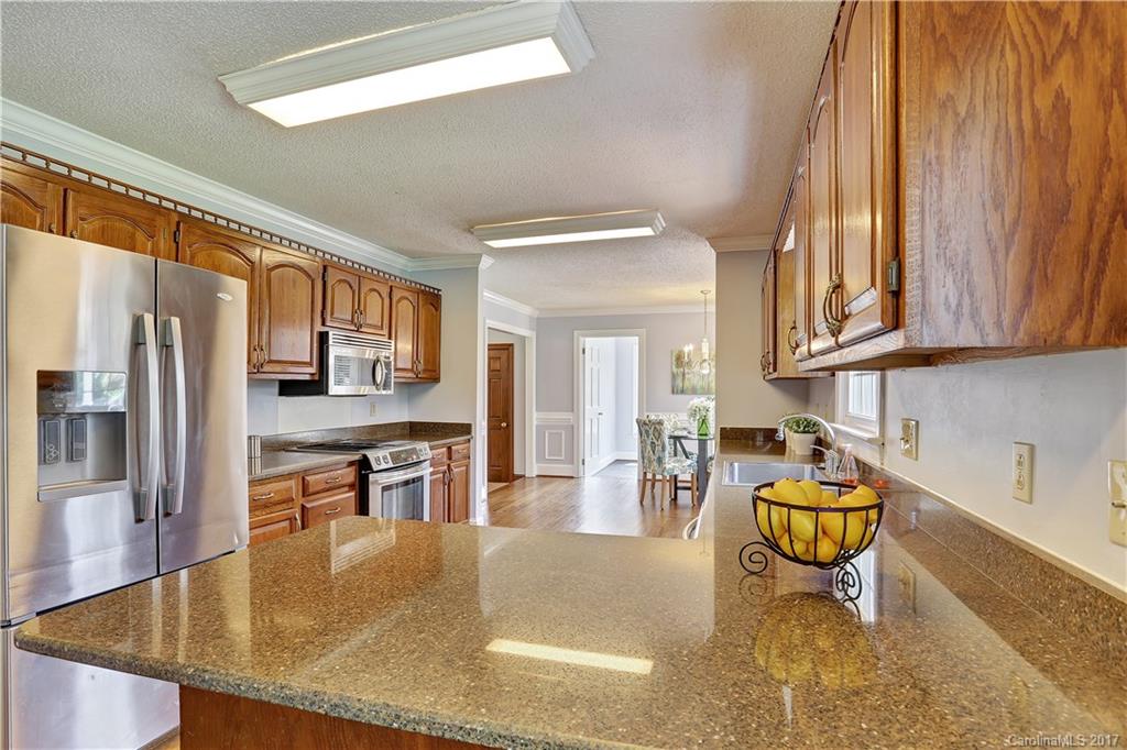 12815 Hamilton Road Charlotte, NC 28273 - Photo 7 of 19 Gallery Image 7