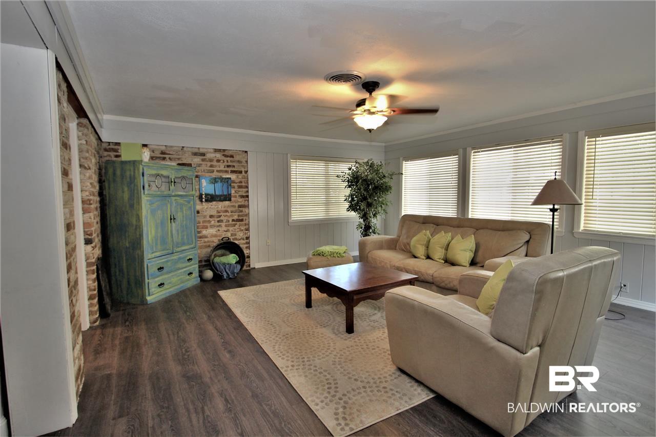 361 Tatum Avenue Mobile, AL 36609 - Photo 10 of 36