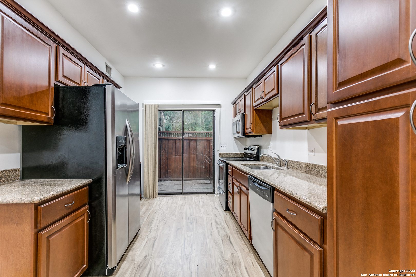 145 Terrell Road San Antonio, TX 78209 - Photo 6 of 12