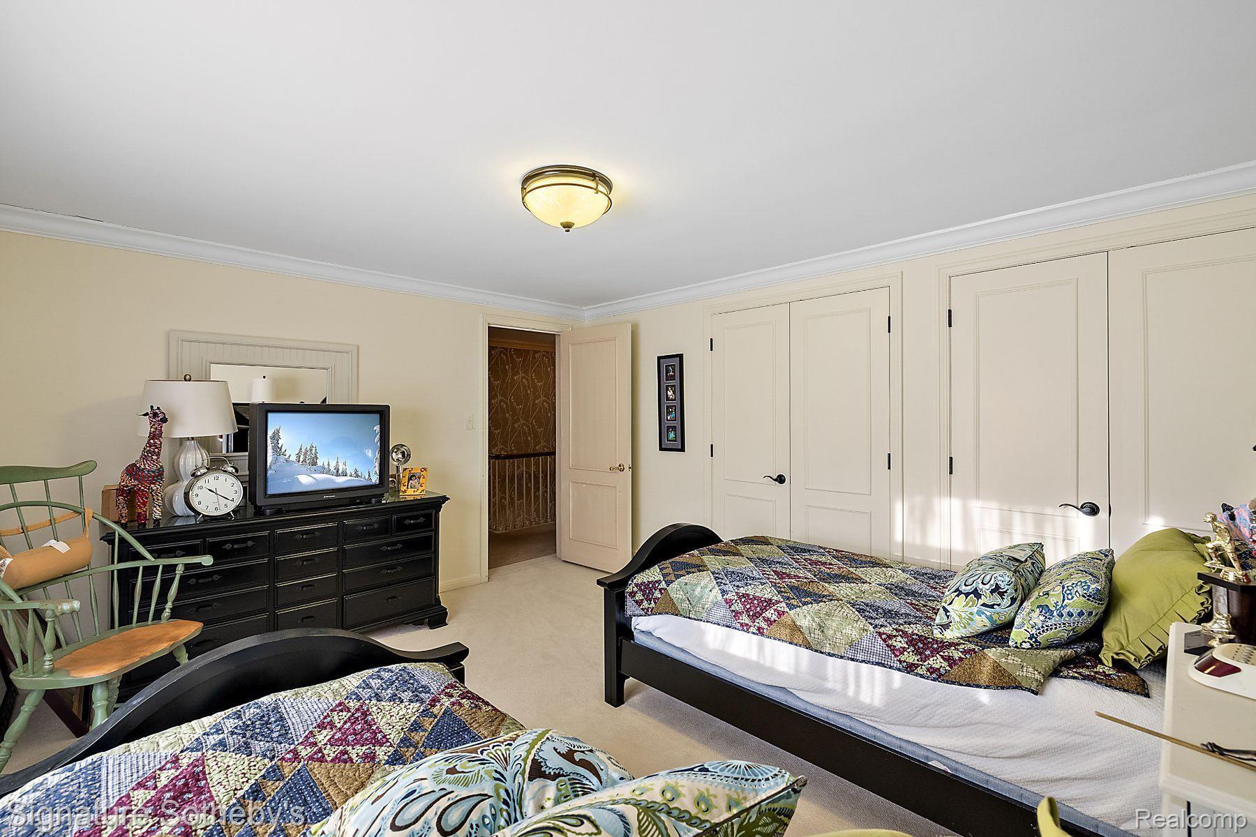 340 Keswick Road Bloomfield Hills, MI 48304 - Photo 40 of 58 Gallery Image 40