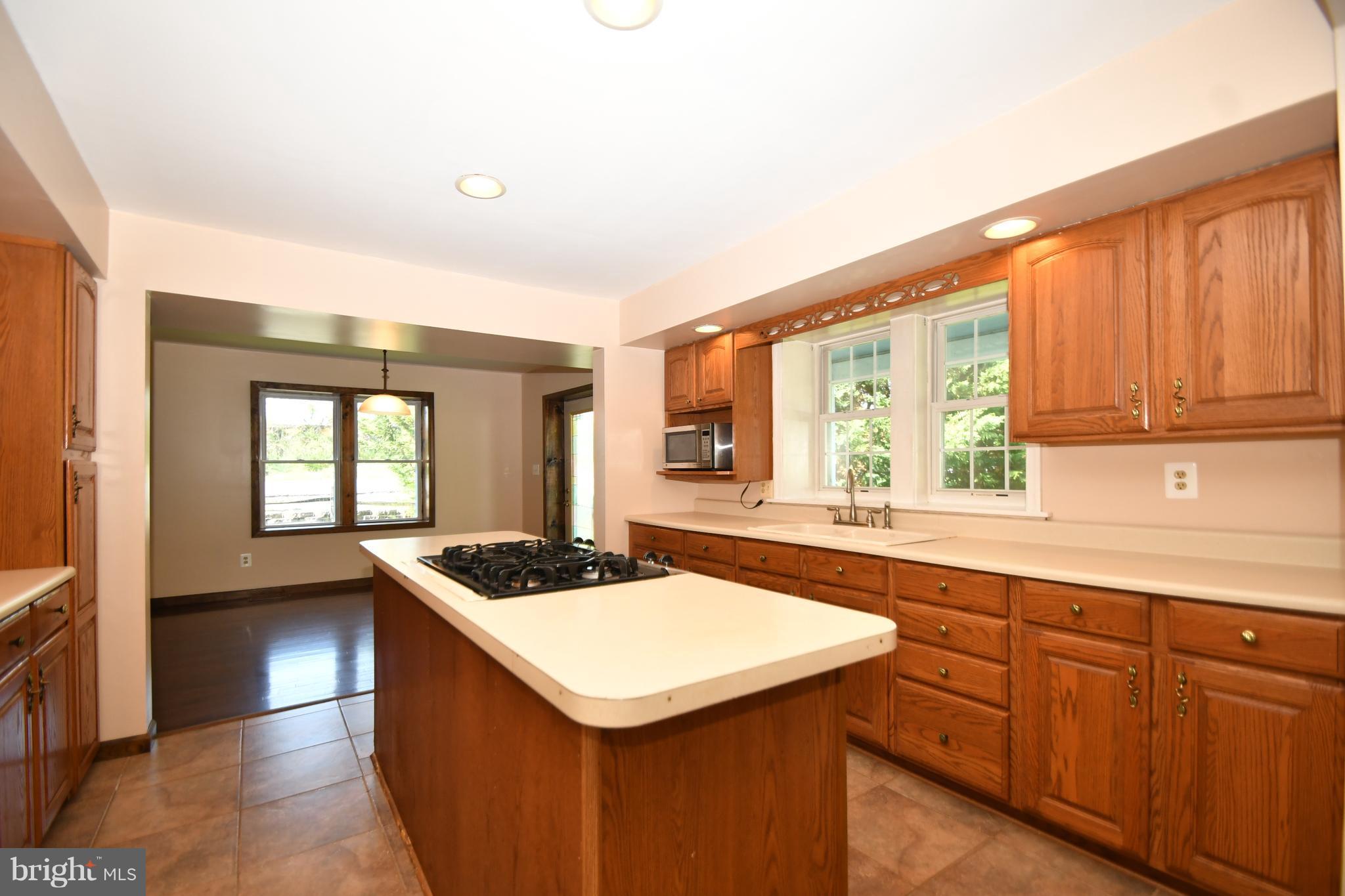 1425 Old Philadelphia Road Aberdeen, MD 21001 - Photo 6 of 30 Large Kitchen with Center Cook Island
