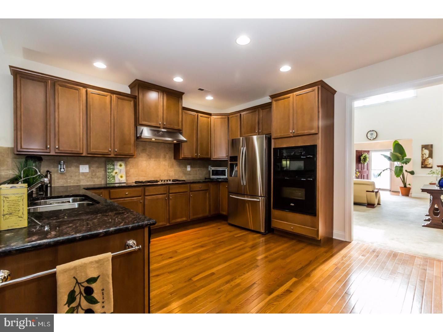 2543 Rainer Road Chester Springs, PA 19425 - Photo 8 of 25 Kitchen
