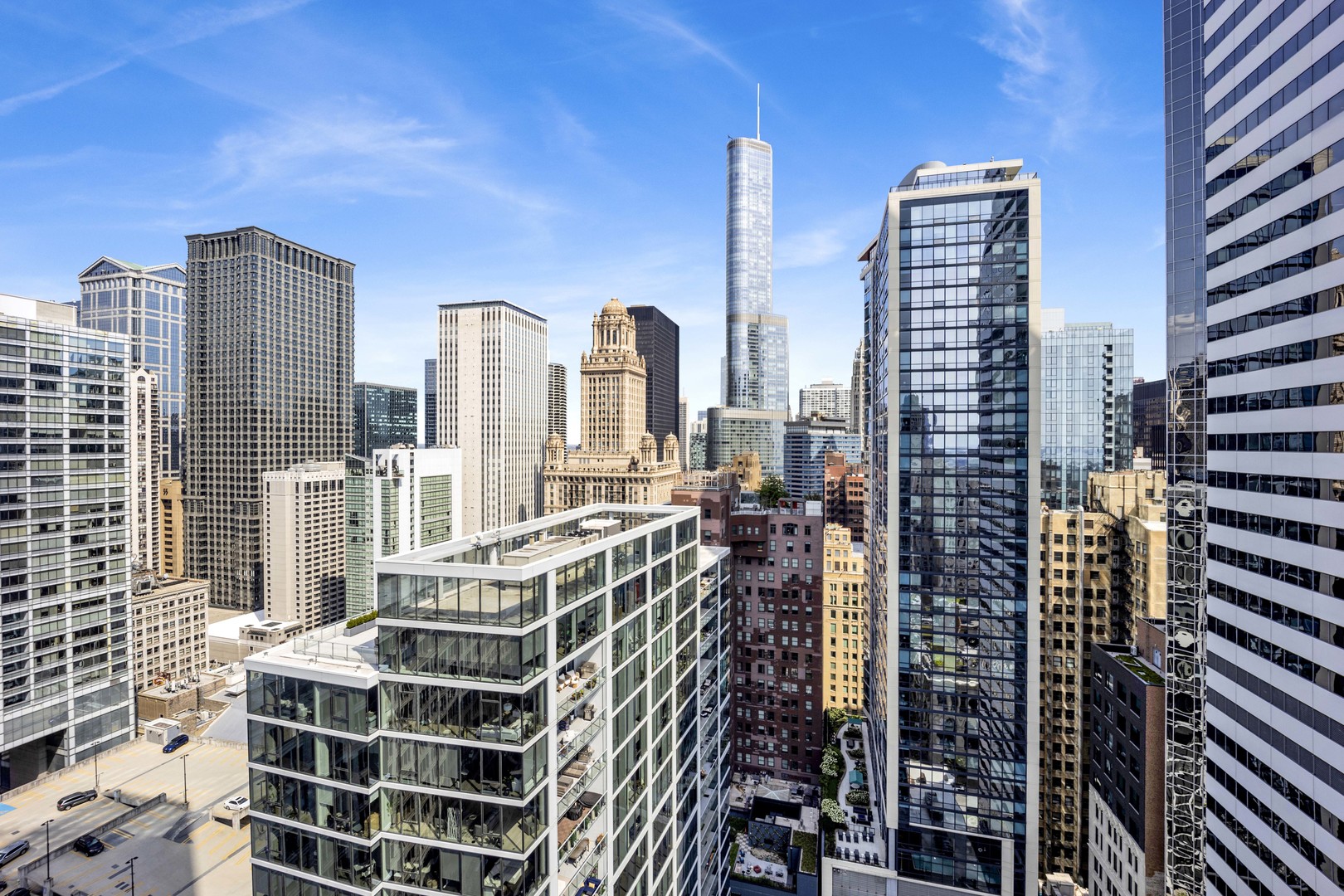 130 North Garland Court, Unit 3001 Chicago, IL 60602 - Photo 24 of 63 a view of a city with tall buildings
