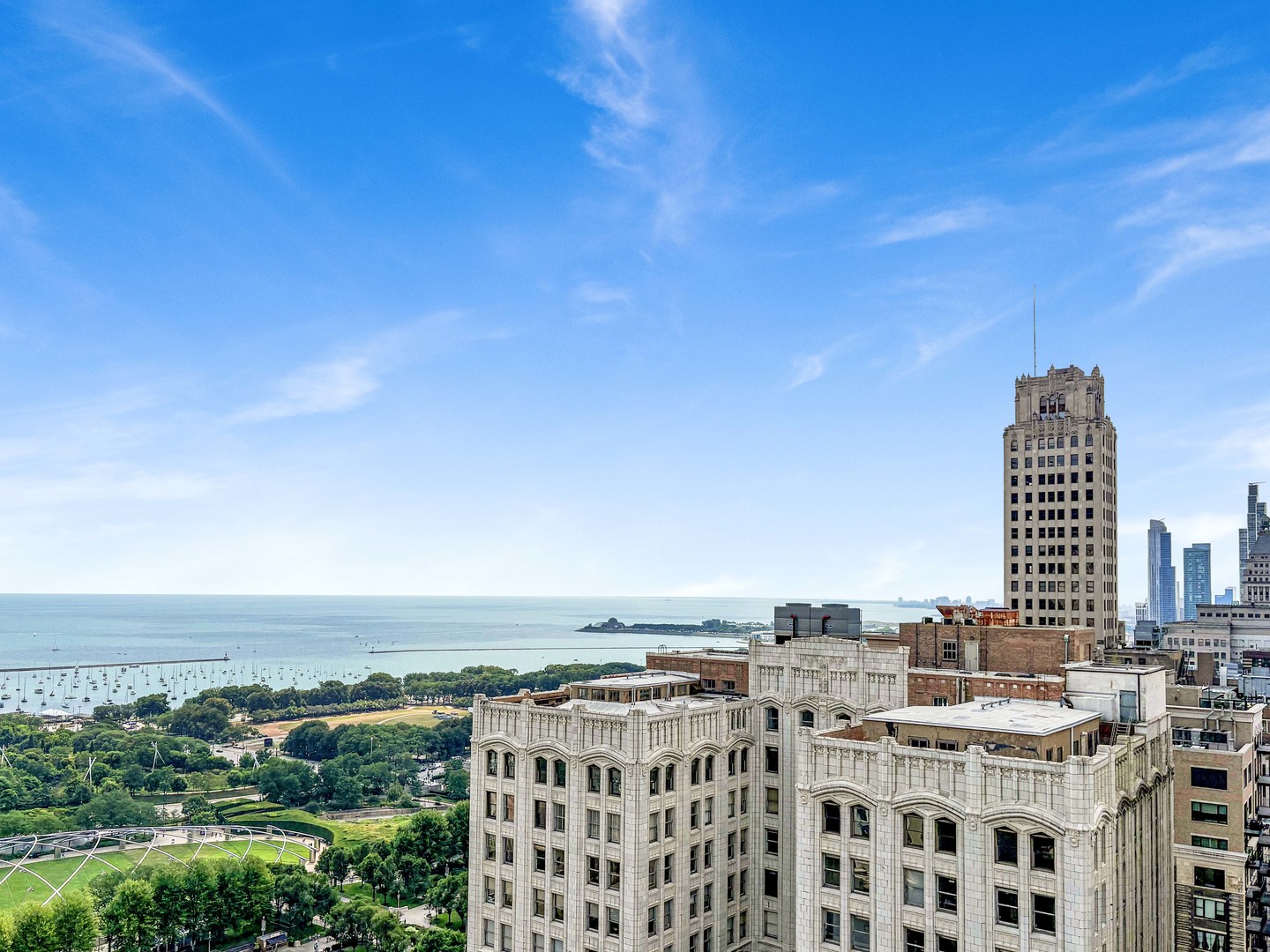 130 North Garland Court, Unit 3001 Chicago, IL 60602 - Photo 59 of 63 a view of city with tall buildings