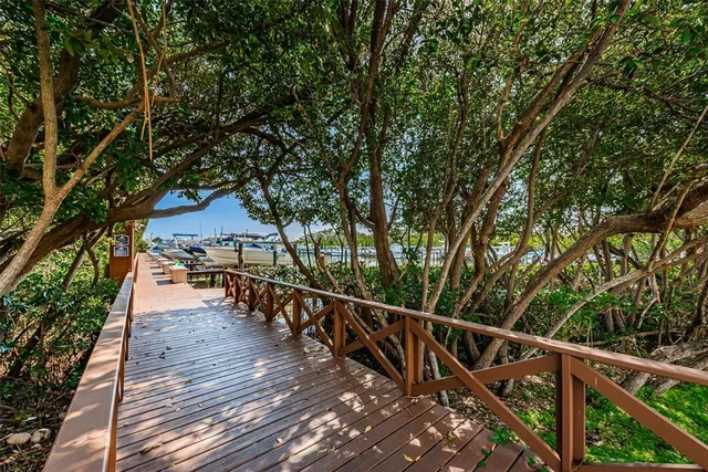 $295,000 | 1316 Pasadena Avenue South, Unit 303, South Pasadena, FL 33707