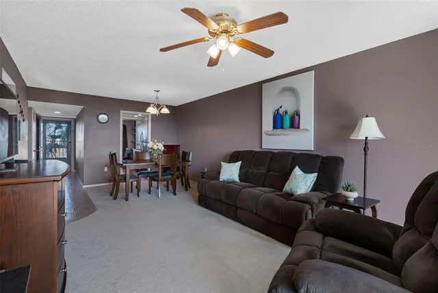 $295,000 | 1316 Pasadena Avenue South, Unit 303, South Pasadena, FL 33707