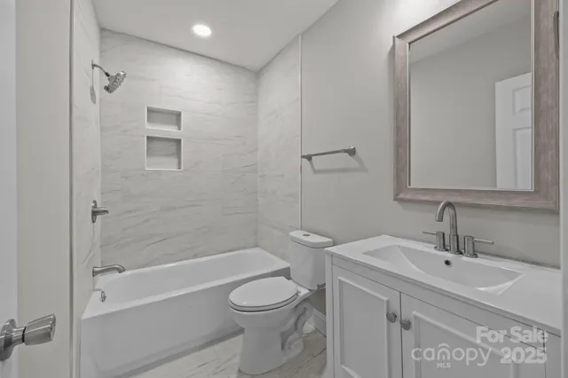 $215,000 | 707 South Yadkin Avenue, Spencer, NC 28159