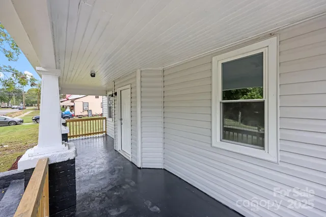$215,000 | 707 South Yadkin Avenue, Spencer, NC 28159