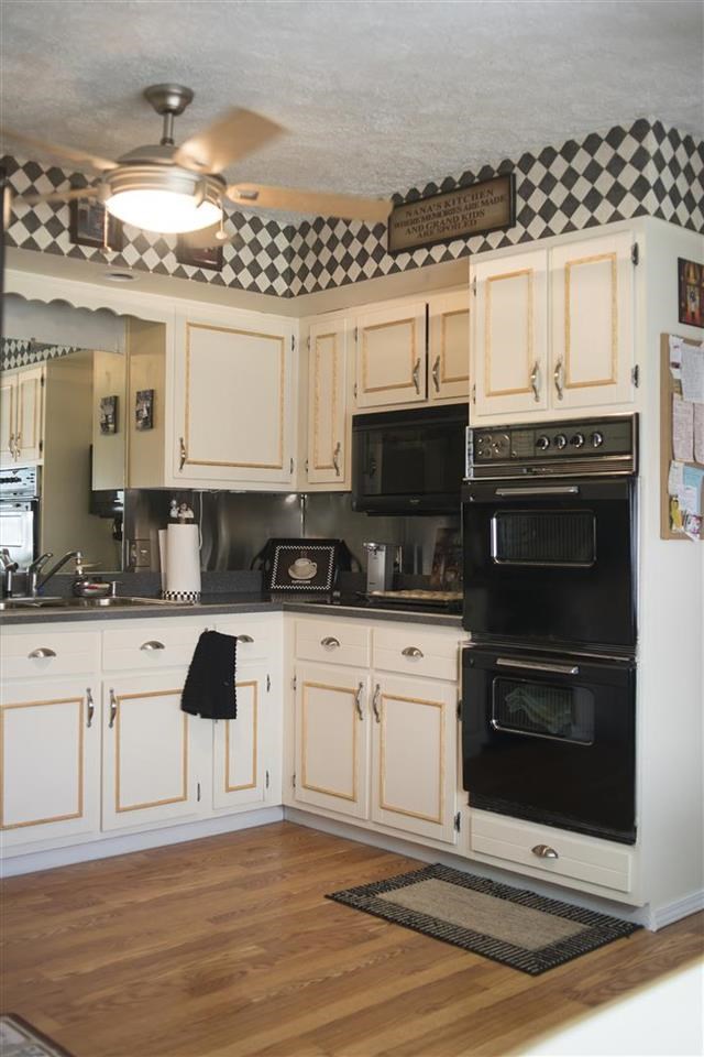 4251 North Thomas Road Bloomington, IN 47404 - Photo 18 of 30