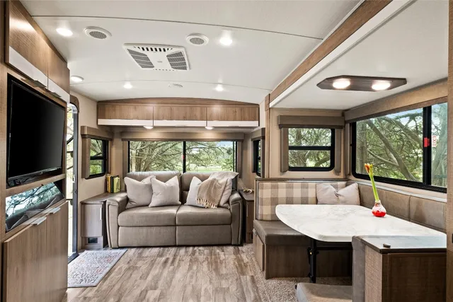 $597,000 | 920B Elder Hill Road, Driftwood, TX 78619