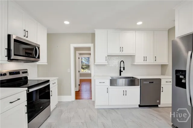 $2,250 | 221 West Duffy Street, Savannah, GA 31401