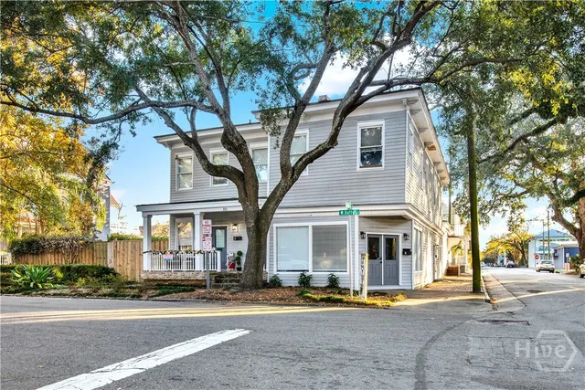 $2,250 | 221 West Duffy Street, Savannah, GA 31401