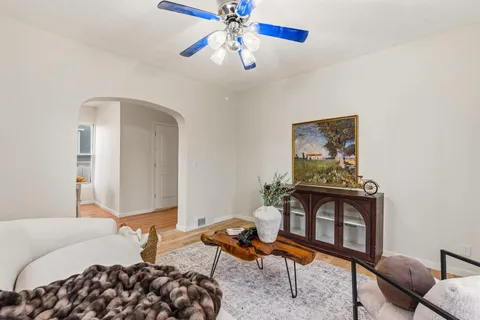 $270,000 | 558 Osceola Avenue South, St. Paul, MN 55102
