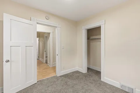 $270,000 | 558 Osceola Avenue South, St. Paul, MN 55102