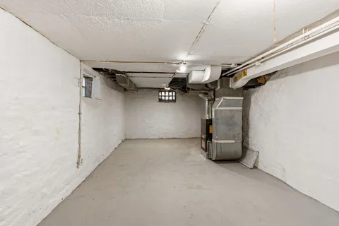 $270,000 | 558 Osceola Avenue South, St. Paul, MN 55102