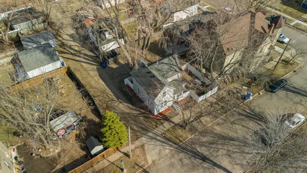 $270,000 | 558 Osceola Avenue South, St. Paul, MN 55102