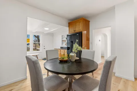 $270,000 | 558 Osceola Avenue South, St. Paul, MN 55102