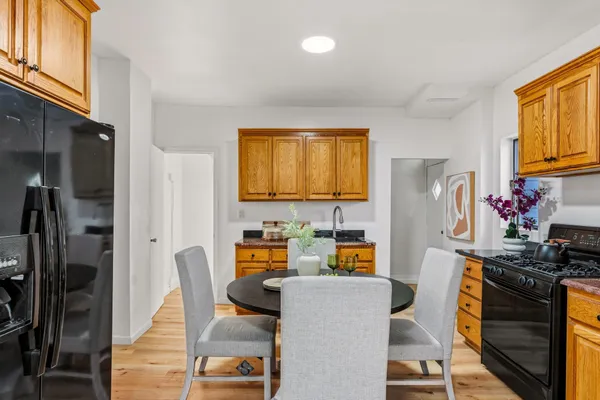 $270,000 | 558 Osceola Avenue South, St. Paul, MN 55102