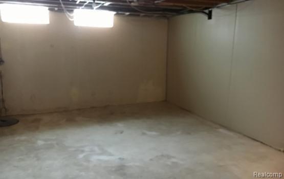 396 Buttercup Drive Rochester, MI 48307 - Photo 11 of 16 Basement.jpg