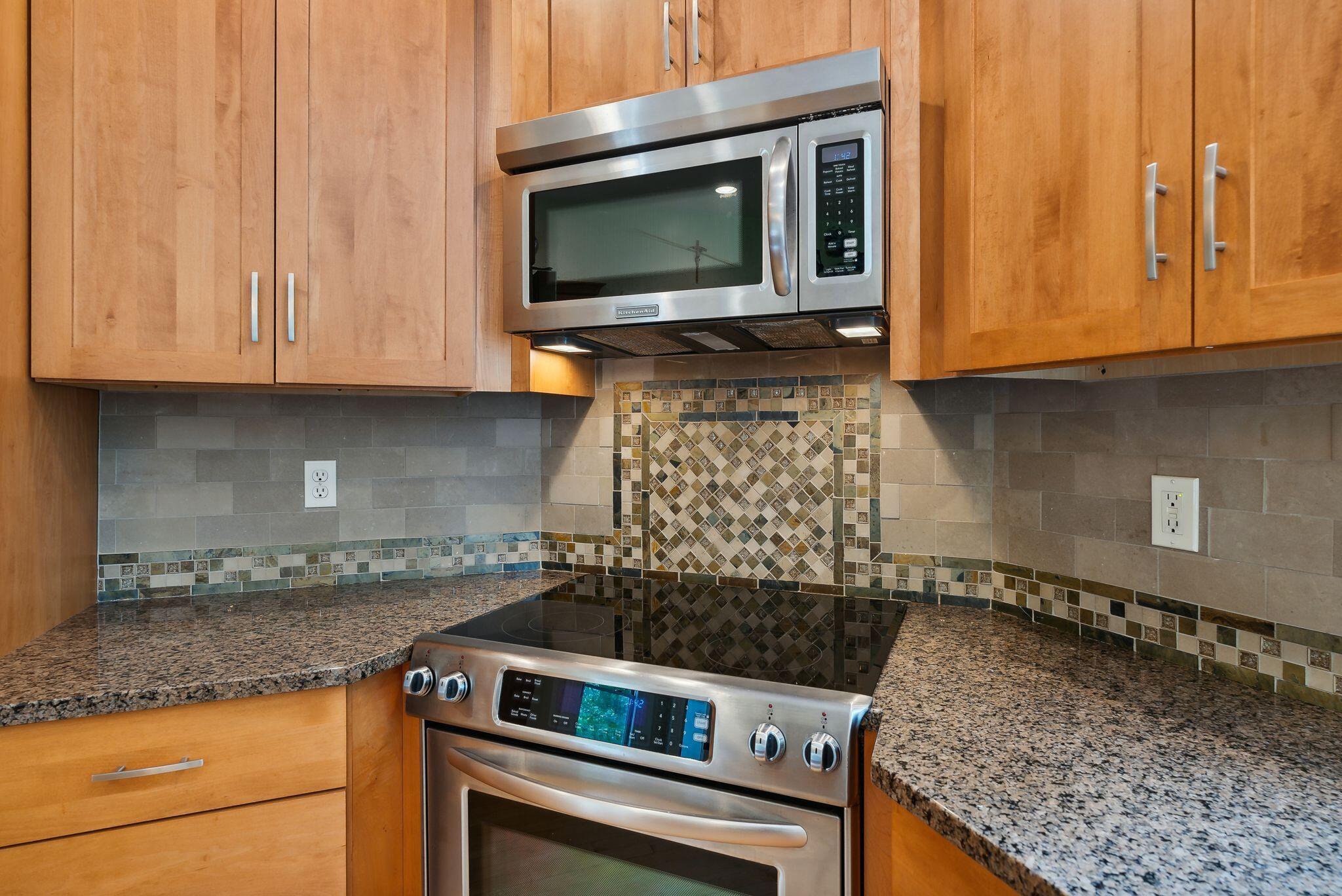 5 Woodspell Road Scarborough, ME 04074 - Photo 8 of 70 43_DSC07339