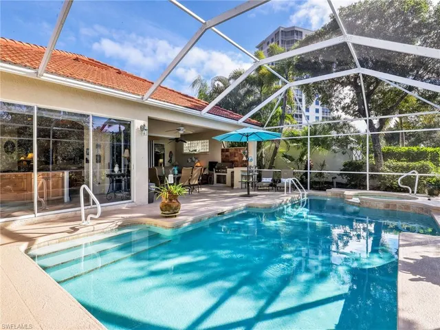 $825,000 | 353 Steerforth Court, Naples, FL 34110