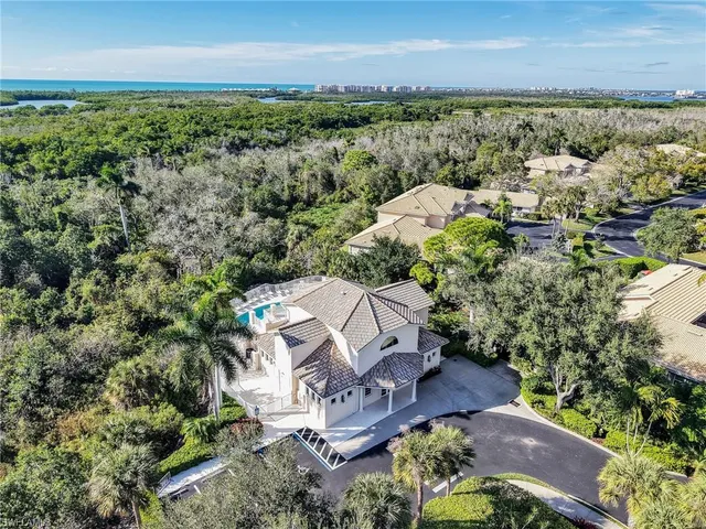 $825,000 | 353 Steerforth Court, Naples, FL 34110