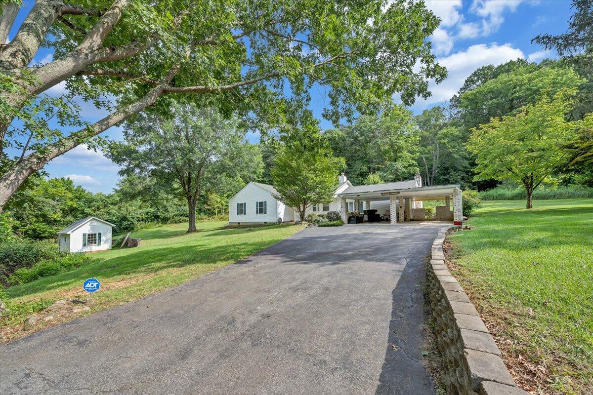 6938 Shaver Road Roanoke, VA 24018 - Photo 11 of 44 11-MIB00467