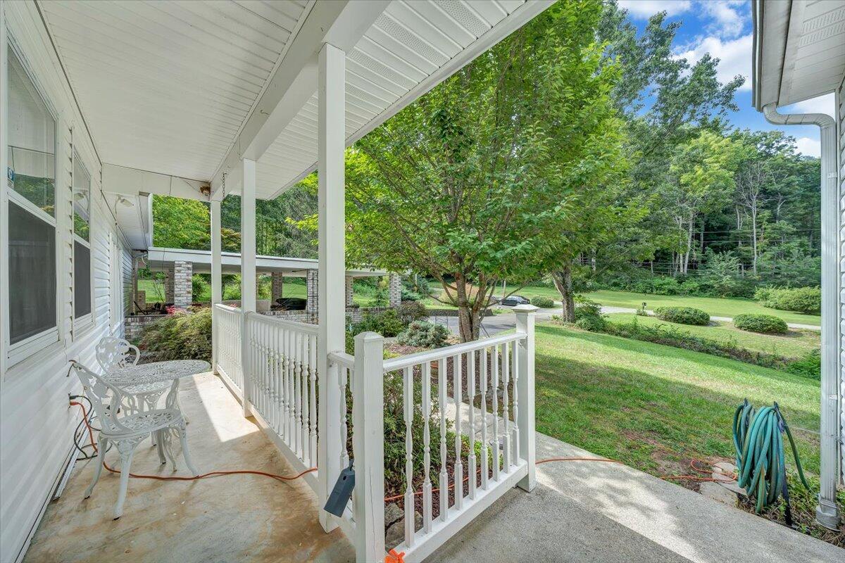 6938 Shaver Road Roanoke, VA 24018 - Photo 19 of 44 19-MIB00497