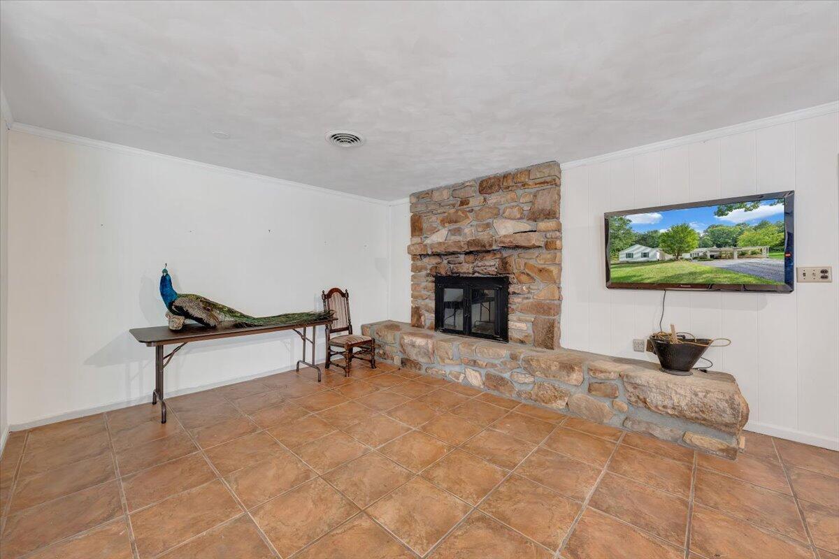 6938 Shaver Road Roanoke, VA 24018 - Photo 26 of 44 26-MIB00518