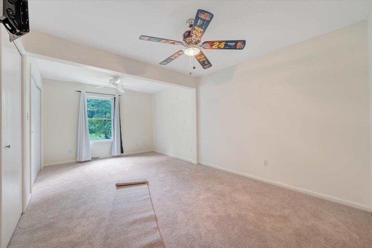 6938 Shaver Road Roanoke, VA 24018 - Photo 32 of 44 32-MIB00536