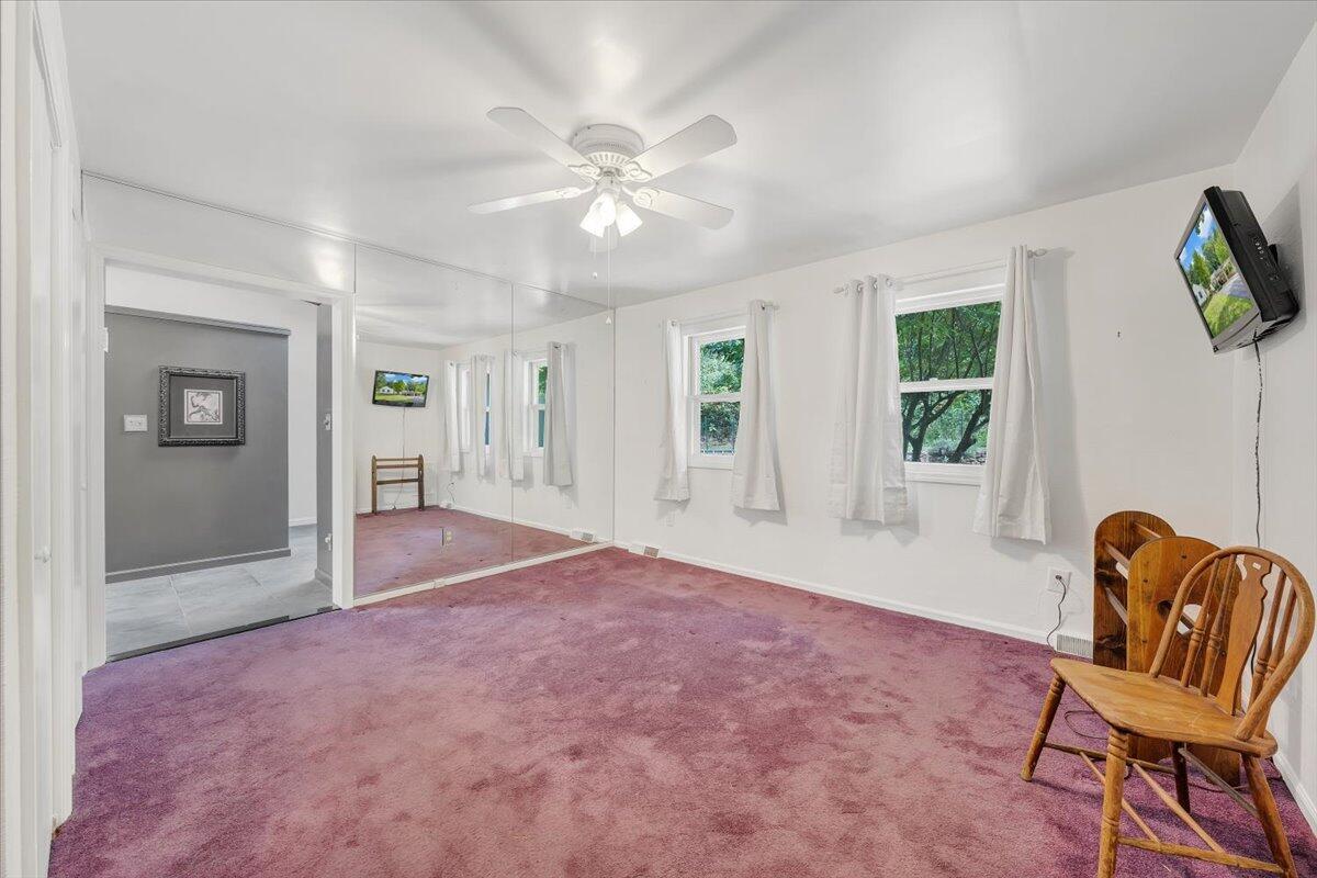 6938 Shaver Road Roanoke, VA 24018 - Photo 36 of 44 36-MIB00548