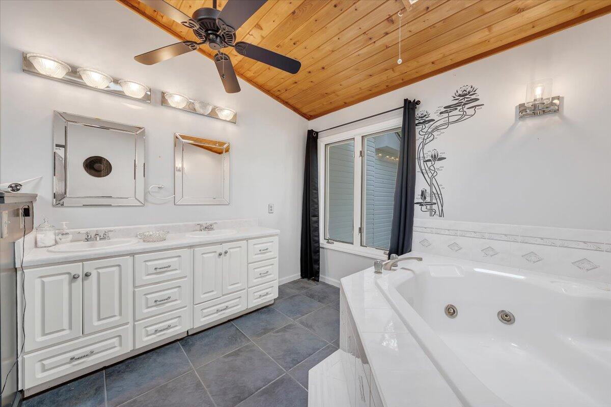 6938 Shaver Road Roanoke, VA 24018 - Photo 41 of 44 41-MIB00563