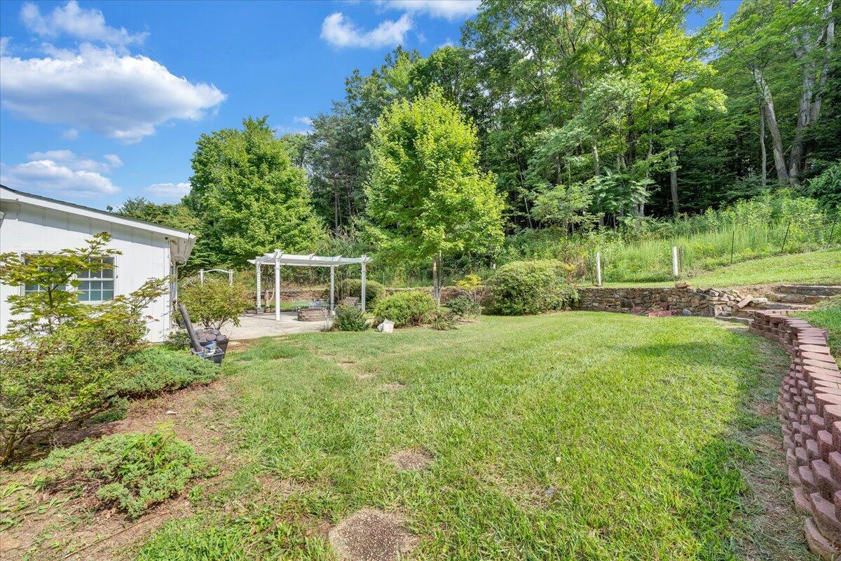 6938 Shaver Road Roanoke, VA 24018 - Photo 6 of 44 06-MIB00452