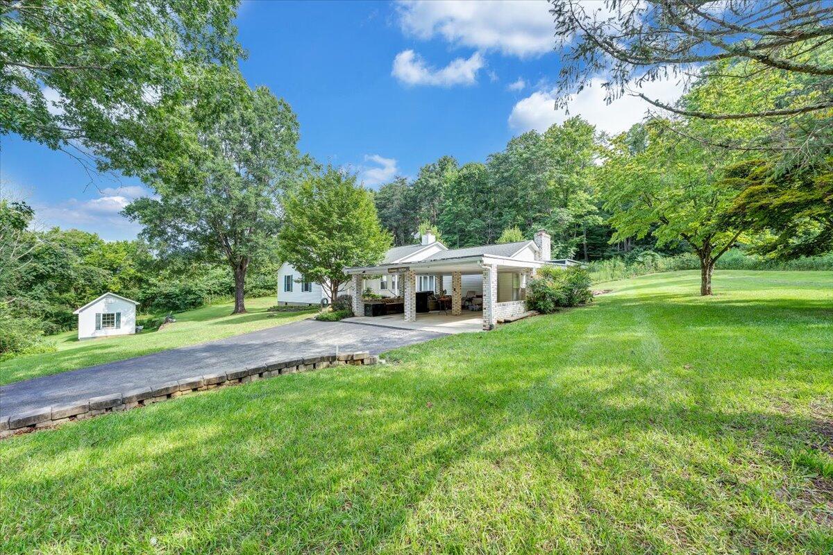 6938 Shaver Road Roanoke, VA 24018 - Photo 9 of 44 09-MIB00461