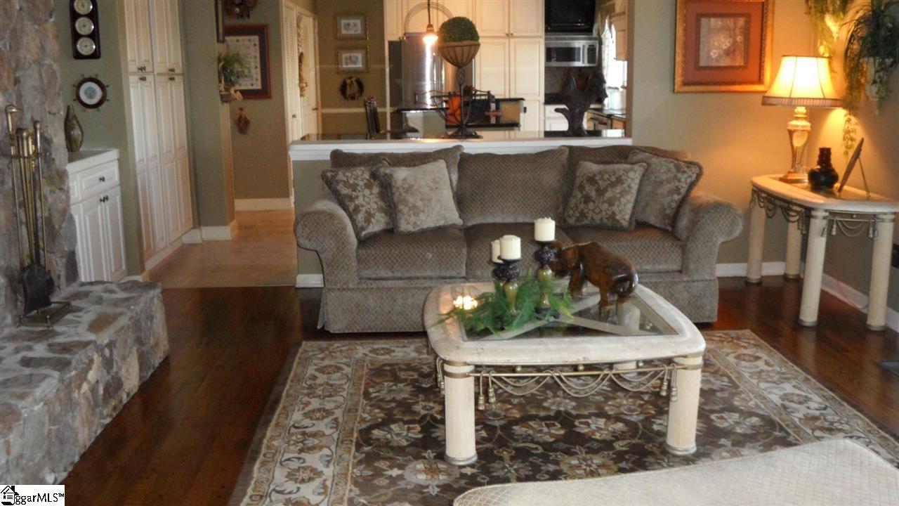 403 Huntington Road Greenville, SC 29615 - Photo 14 of 36