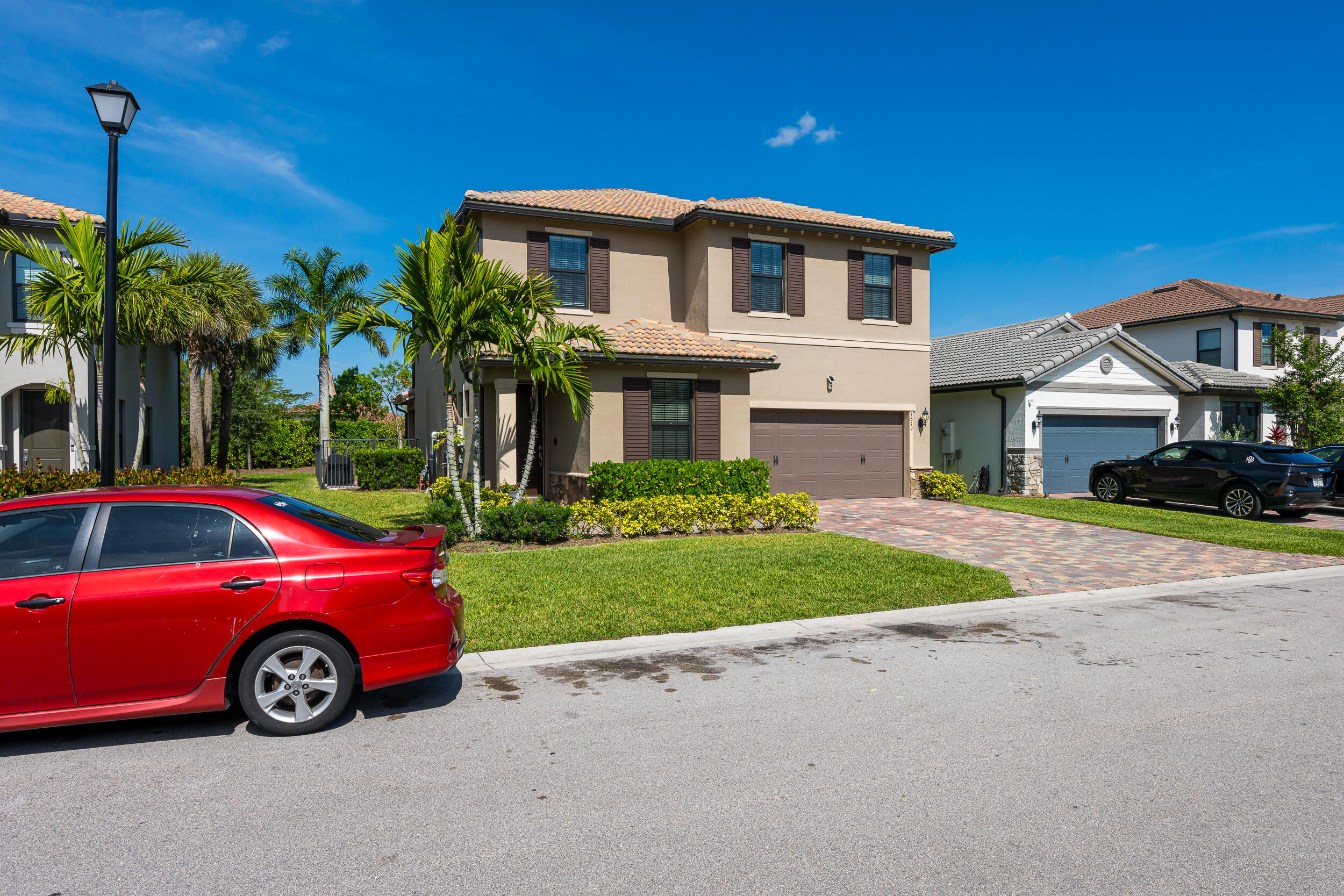 4819 Chantilly Rd Lake Lake Worth, FL 33467 - Photo 2 of 49 photo-35