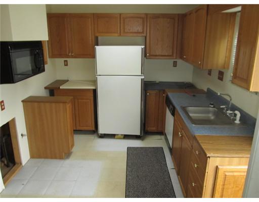 535 Lacock Street Rochester, PA 15074 - Photo 3 of 10 Kitchen.