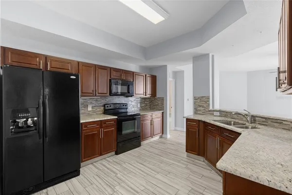 $325,000 | 6336 Buford Street, Unit 801, Orlando, FL 32835