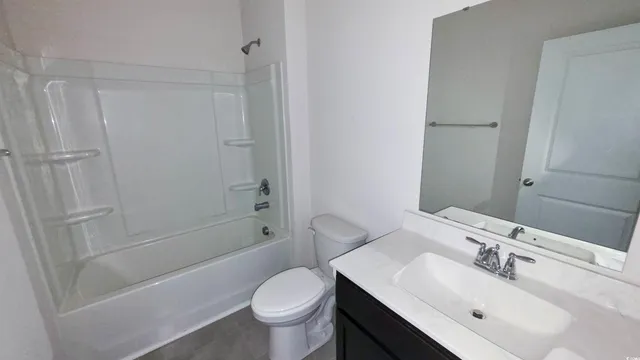 $1,950 | 3565 Bells Lk Circle, North Myrtle Beach, SC 29568