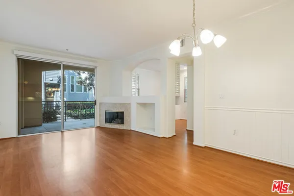 $995,000 | 13075 Pacific Promenade, Unit 100, Playa Vista, CA 90094