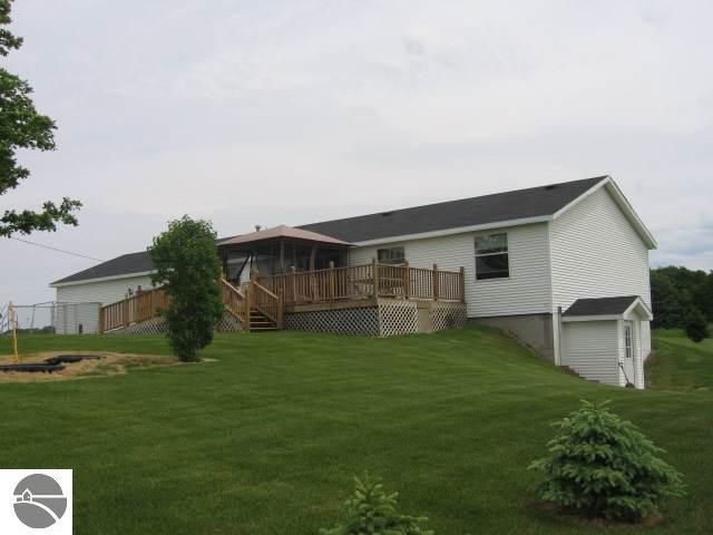5782 Johnson Road Kingsley, MI 49649 - Photo 2 of 9 1664241-1.JPG
