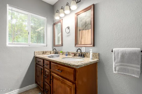 $494,900 | 1134 West 2nd Street, Mesa, AZ 85201