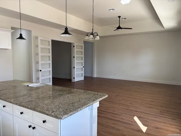 $439,000 | 15622 Fox Lane, Selma, TX 78154